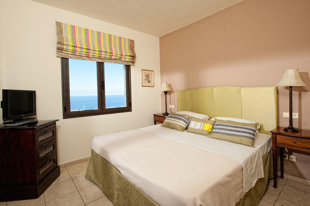 Creta Blue Luxury Collection (Adults Only) Hotel Chersonissos Buitenkant foto